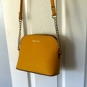 Steve Madden mustard yellow cross body purse